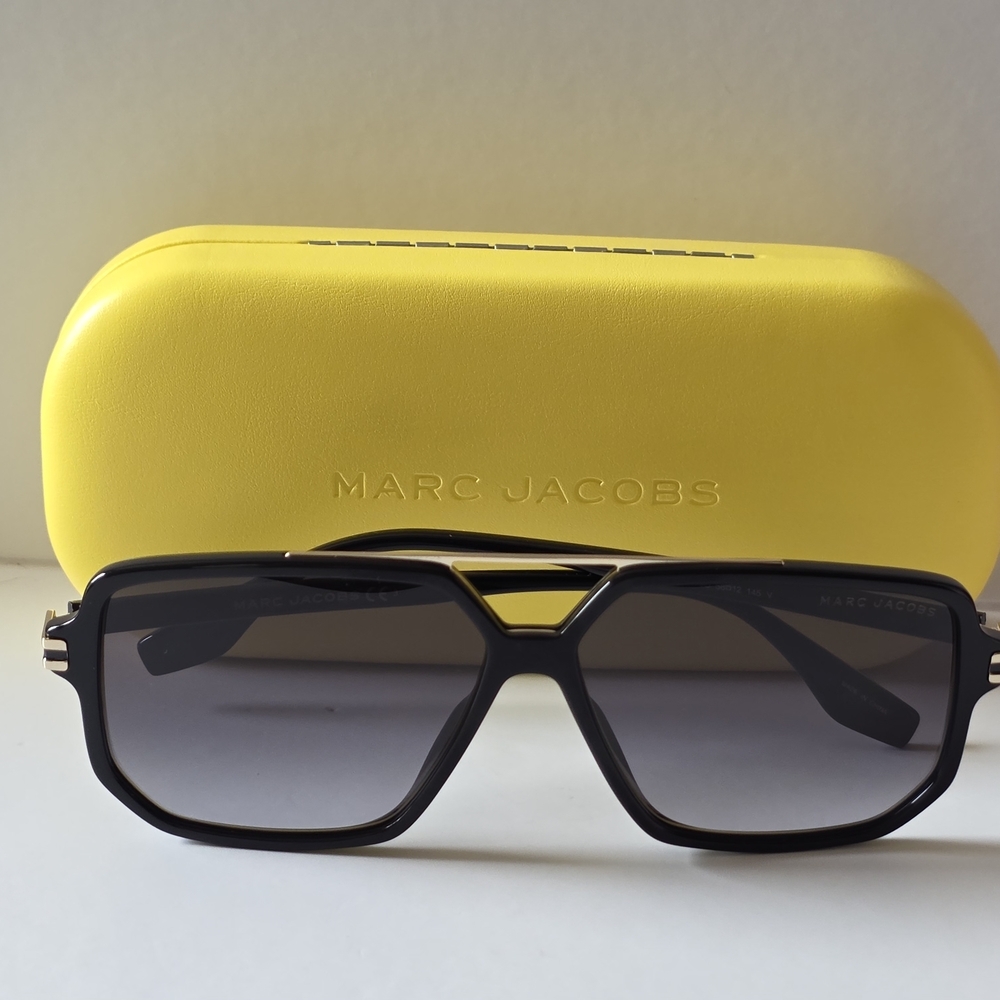 Marc Jacobs Black Men's Sunglasses - Picture 2 of 5